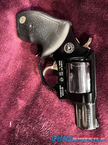 Taurus Model 85 .38 Special Snubnose Rev...
