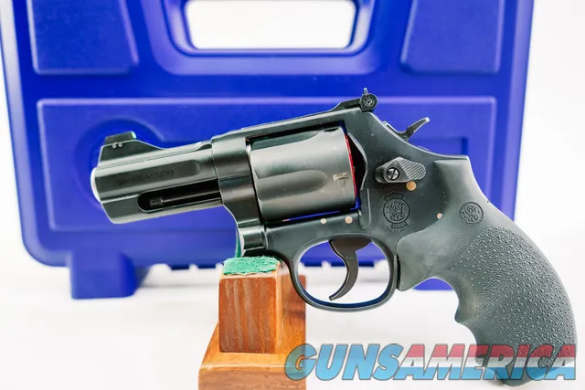 Smith and Wesson 396 Nightguard 44 Speci...