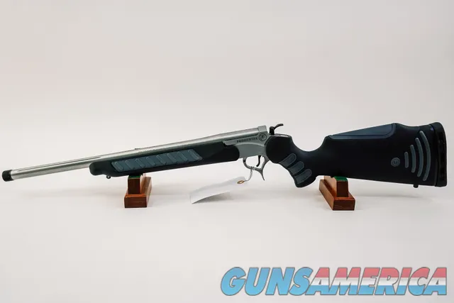 Thompson Center Encore Pro Hunter Muzzleloader with 4 barrels