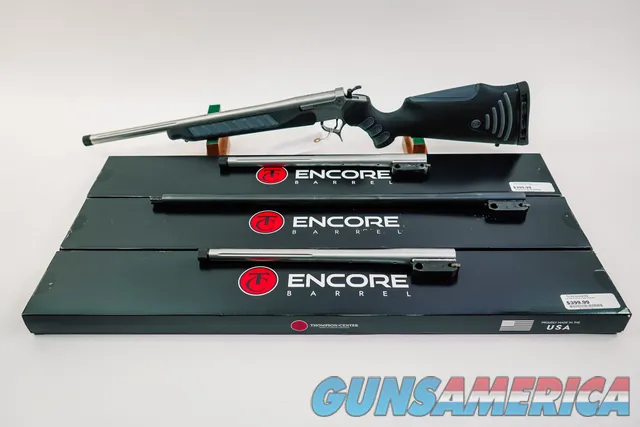 Thompson Center Encore Pro Hunter Muzzleloader with 4 barrels