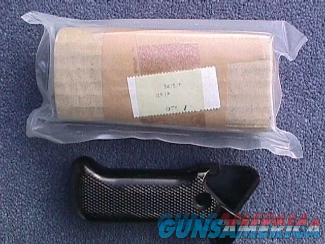 Sterling Armament Pistol Grip, New In Wrap Fits Mk4 Mk5 MK6 MK7
