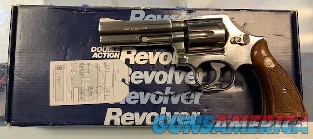 SMITH AND WESSON 581 357