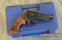S&W Smith Wesson Model 29 Classic 44Mag Blued Walnut 4" N frame 150254