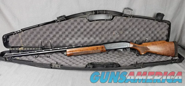 Remington Arms 11-87 Premier Trap 12GA 2-3/4" Target 30" Barrel Shotgun + Hard C