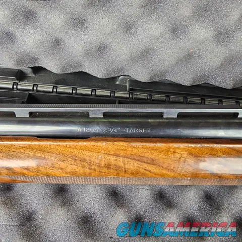 Remington Arms 11-87 Premier Trap 12GA 2-3/4" Target 30" Barrel Shotgun + Hard C