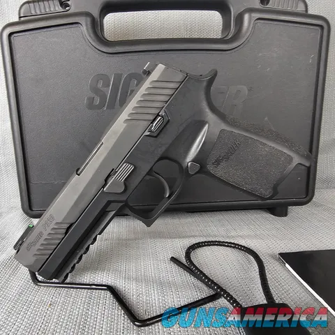Sig Sauer P320 9mm Pistol 4.7" Barrel Full Sized 17rd Mag + Hard Case