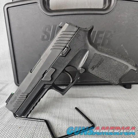 Sig Sauer P320 9mm Pistol 4.7" Barrel Full Sized 17rd Mag + Hard Case