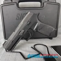 Sig Sauer P320 9mm Pistol 4.7" Barrel Full Sized 17rd Mag + Hard Case