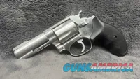Smith & Wesson Model 60 Stainless Revolver w/ Adjustable Sights