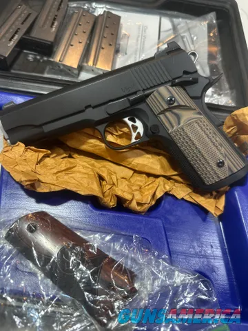 Dan Wesson Vigil 1911 9mm with 6 Magazines