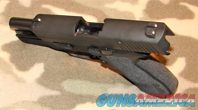 Sig Sauer P220