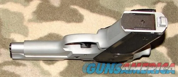 Smith & Wesson 559