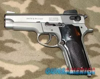 Smith & Wesson 559