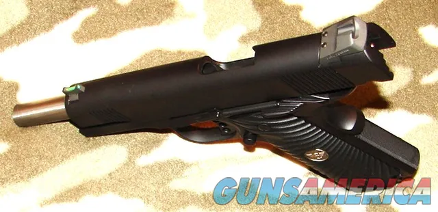 Wilson CQB 