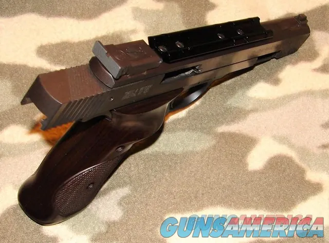 Smith & Wesson 41 Pistol