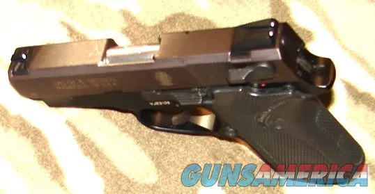 Smith & Wesson 908