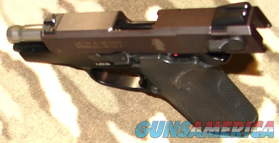 Smith & Wesson 908