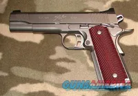 Kimber Gold Combat Stainless II 