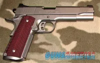 Kimber Gold Combat Stainless II 