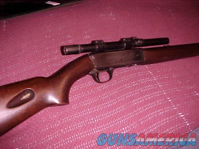 Remington 241 Speedmaster .22 LR semi-au...