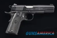 Browning 1911-22 Black Label .22LR – 4" Barrel, Case, Near New
