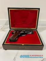 Smith & Wesson 39 Alloy Engraved