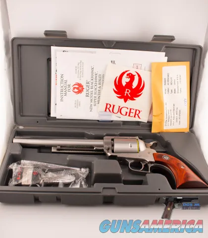 Colt Super Blackhawk .44 Mag 7.5" Barrel, Rosewood Grips, Near New
