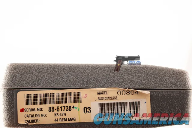 Colt Super Blackhawk .44 Mag 7.5" Barrel, Rosewood Grips, Near New