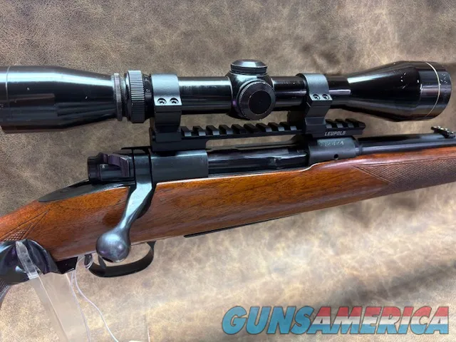 Winchester Model 70 Pre-64 Featherweight...