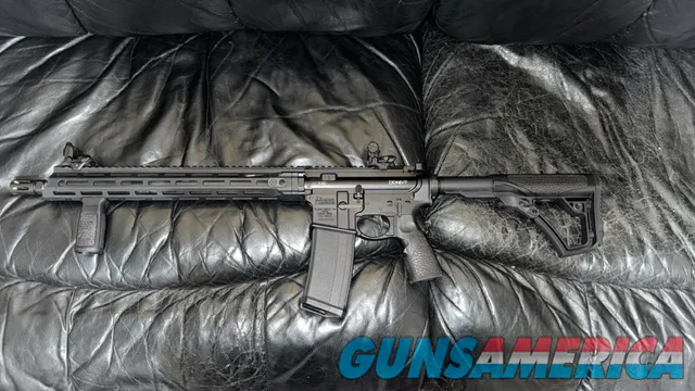 Daniel Defense DDM4V7
