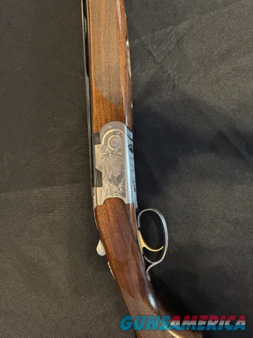 Beretta 687 Silver pigeon III 28 ga 30" *Manual Safety 