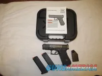 Like New Glock 45, 9mm, Talon Grip, 3 17rnd Mags, 4" Barrel, Glock MOS Adapter Set