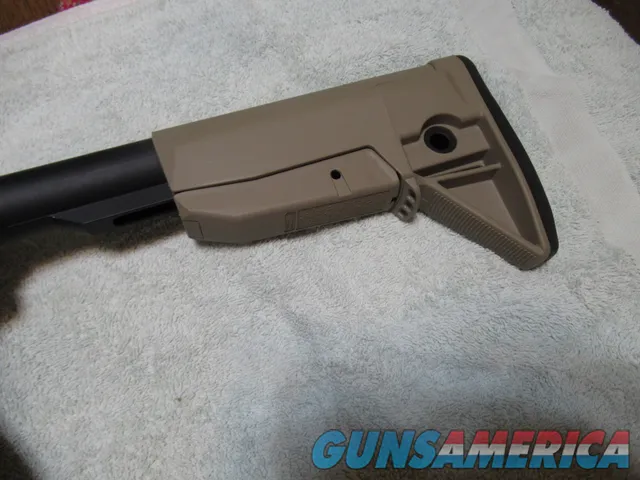Like New Springfield Armory Saint Victor AR-15, 556/223, 16.5" Barrel, 15" Midwest Ind Handguard, 2 30 rnd Mags