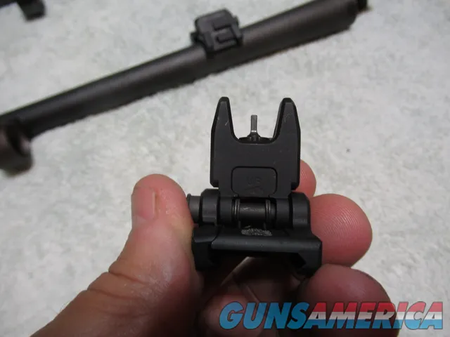Like New Springfield Armory Saint Victor AR-15, 556/223, 16.5" Barrel, 15" Midwest Ind Handguard, 2 30 rnd Mags