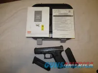 Like New Glock G44, 22lr, 4" Barrel, 3 10rnd Mags, Extra Backstraps