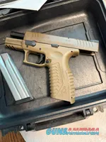 Springfield XD-M 3.8" FDE 9mm with case and papers