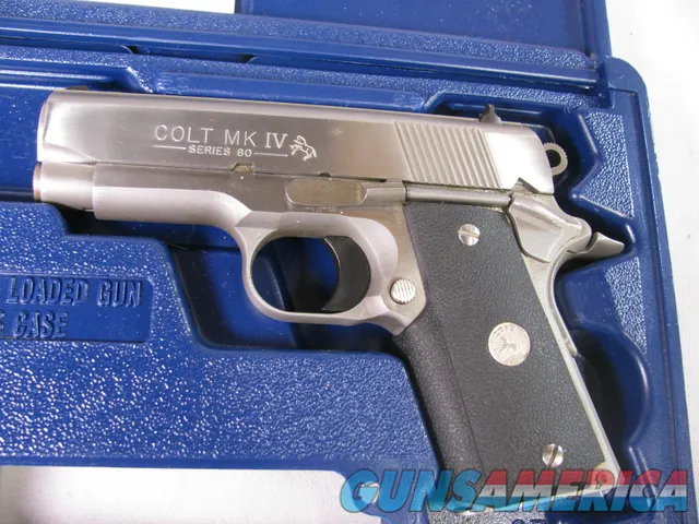 8862 Colt MK IV Series 80, 45 ACP Colt Officer Model ACP, 3 ½ Barrel, 3 Dot fixed s