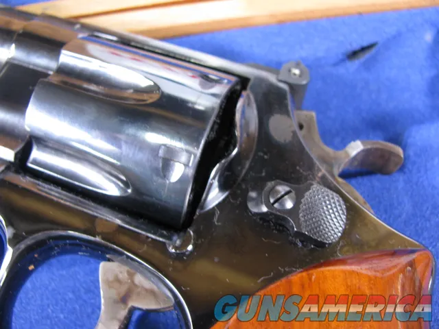 7943  Smith and Wesson  25-5, 45 Long Colt, Goncalo Alves Grips, Blue Finis