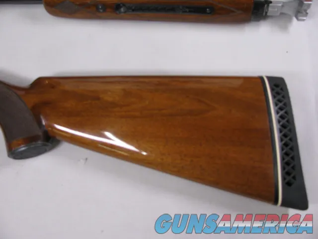 7766 Winchester 101 410 ga 26 inch barrels skeet/skeet, 2 3/4&3 inch chambers, pistol grip with cap, Winchester box serialized to the gun, early good one with 2 brass beads, ejectors, vent rib, 99% CONDITION, Decelerator pad 14 1/4 lop, m
