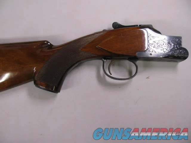 7766 Winchester 101 410 ga 26 inch barrels skeet/skeet, 2 3/4&3 inch chambers, pistol grip with cap, Winchester box serialized to the gun, early good one with 2 brass beads, ejectors, vent rib, 99% CONDITION, Decelerator pad 14 1/4 lop, m