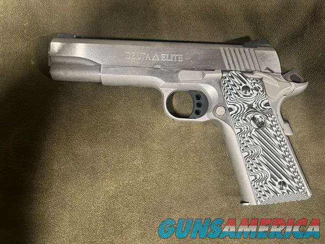 Colt Delta Elite Stainless 10mm 1911 with custom grips
