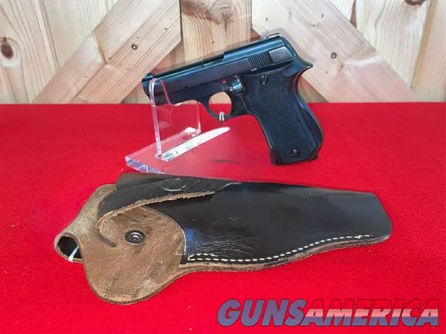 Unique Model 52