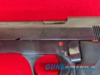 Unique Model 52