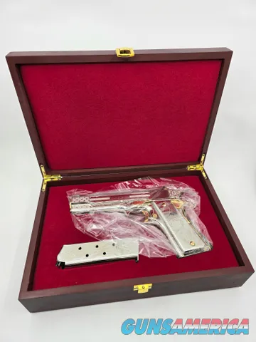 Custom Colt Trump USA 24K Gold Nickel Engraved Colt 1911