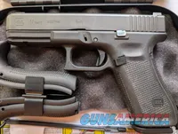 Glock 17 Gen5 9mm Full-Size Pistol