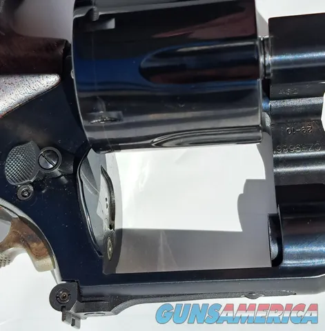 S&W Model 29-10  4 inch 