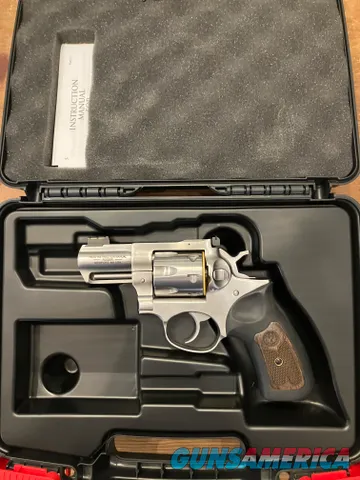 Ruger GP100 .357 Magnum Stainless Revolv...
