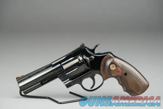 COLT ANACONDA 44MAG *BNIB*