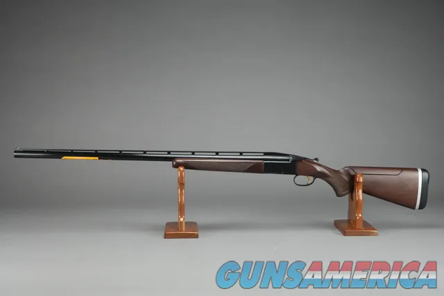 BROWNING BT99 W/ ADJUSTABLE COMB AND BUTTPLATE 12GA 32" BARREL *BRAND NEW*