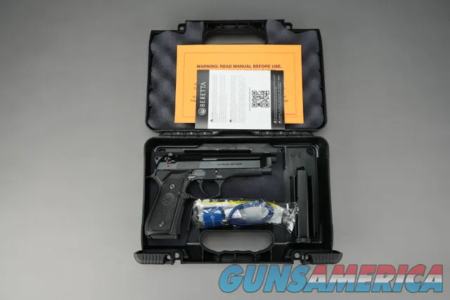 BERETTA M9, 9MM, 4.9" BARREL / 15+1 *BNIB*